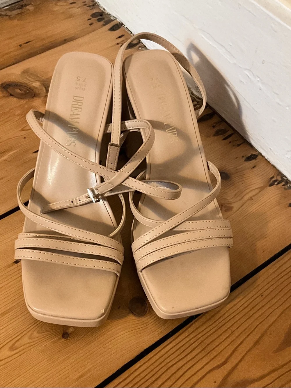 Dream Pairs Beige Strappy Platform Sandals